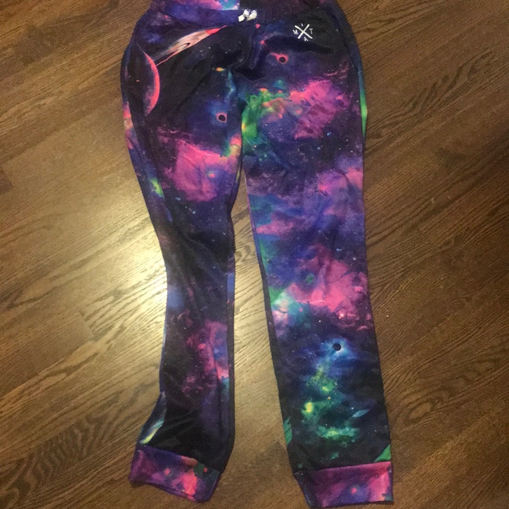 In to the AM jogger pants